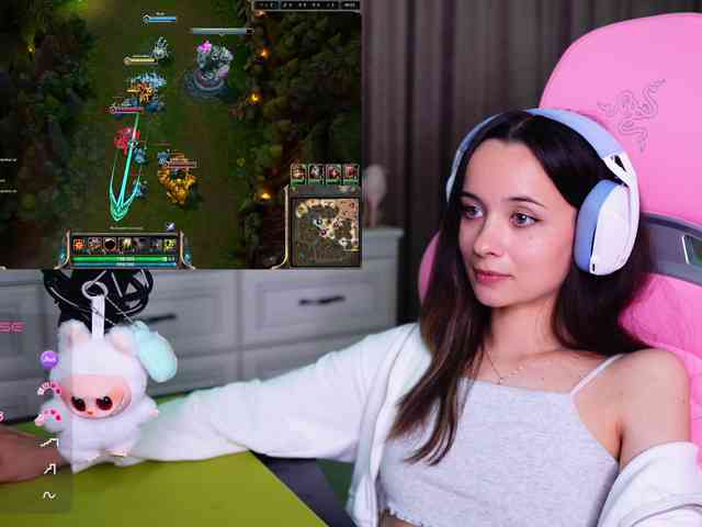 JuicyAngel webcam