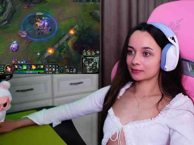 JuicyAngel