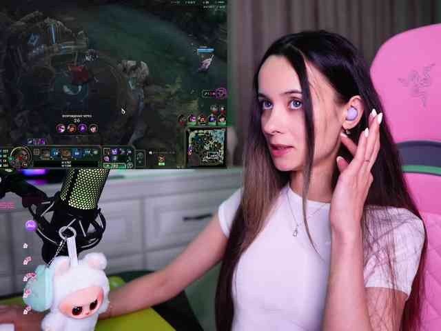JuicyAngel webcam