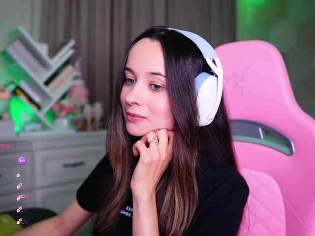 JuicyAngel webcam