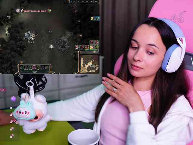 JuicyAngel Live Webcam on BongaCams