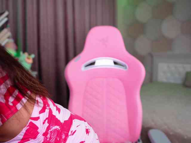 JuicyAngel webcam