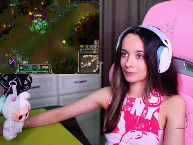 JuicyAngel webcam