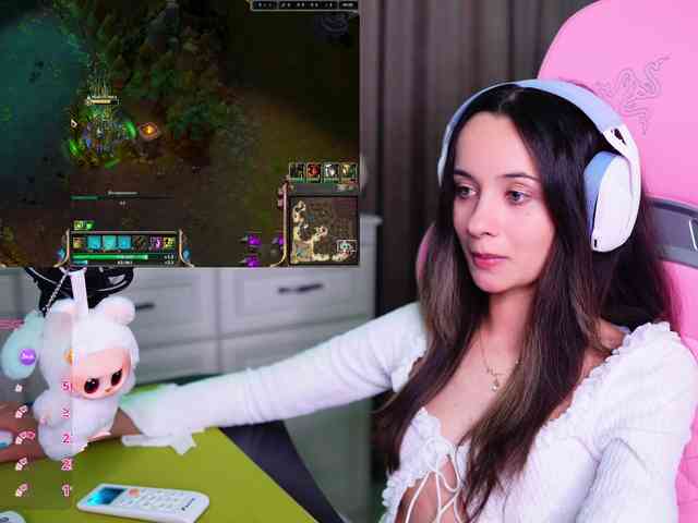 JuicyAngel webcam