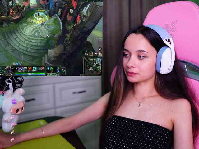 JuicyAngel JuicyAngel
