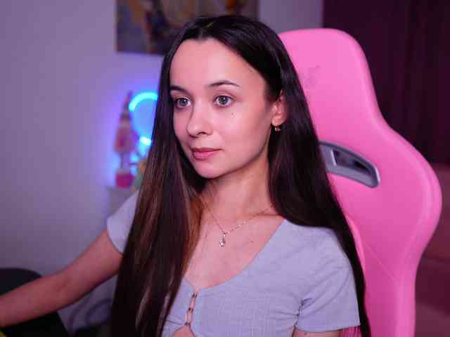 JuicyAngel Live Webcam on BongaCams