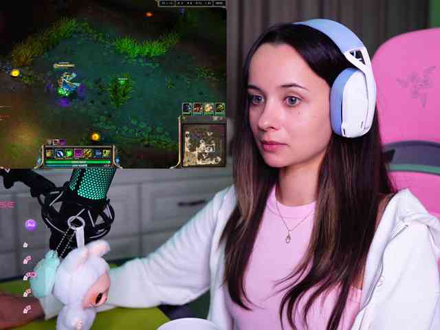 JuicyAngel webcam