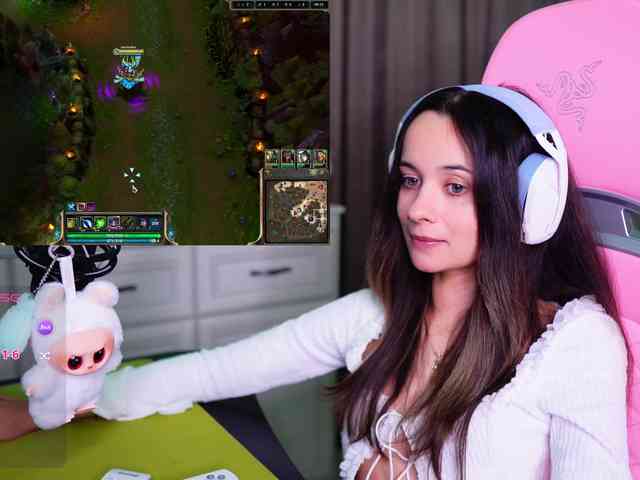 JuicyAngel webcam