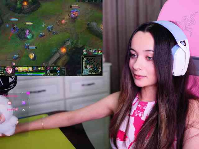 JuicyAngel webcam