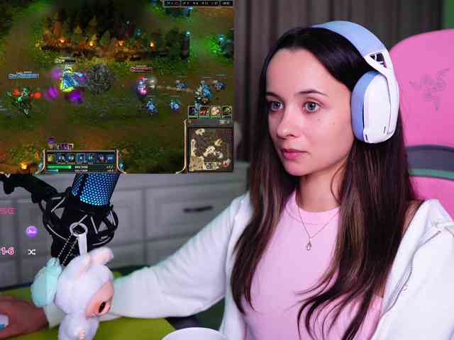 JuicyAngel webcam