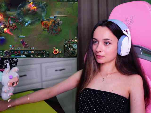 JuicyAngel