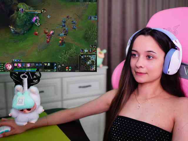 JuicyAngel webcam