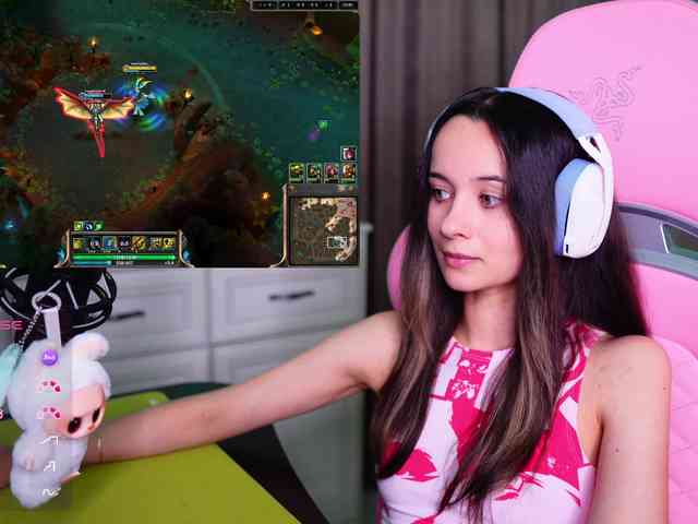 JuicyAngel webcam