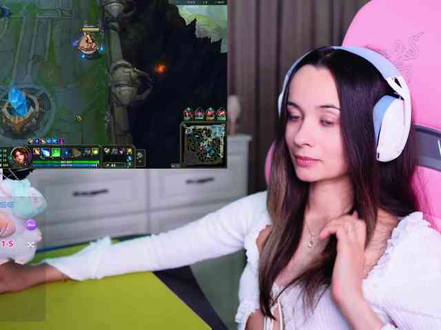 JuicyAngel webcam