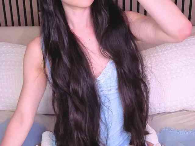 Model: MySweetSofie
