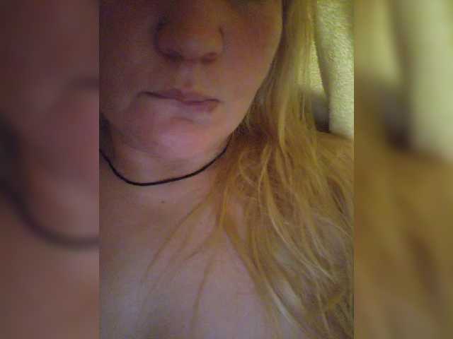 MeriBoos live cam on BongaCams