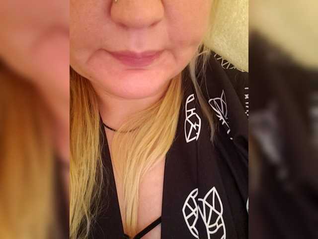 MeriBoos live cam on BongaCams