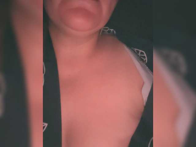 MeriBoos live cam on BongaCams