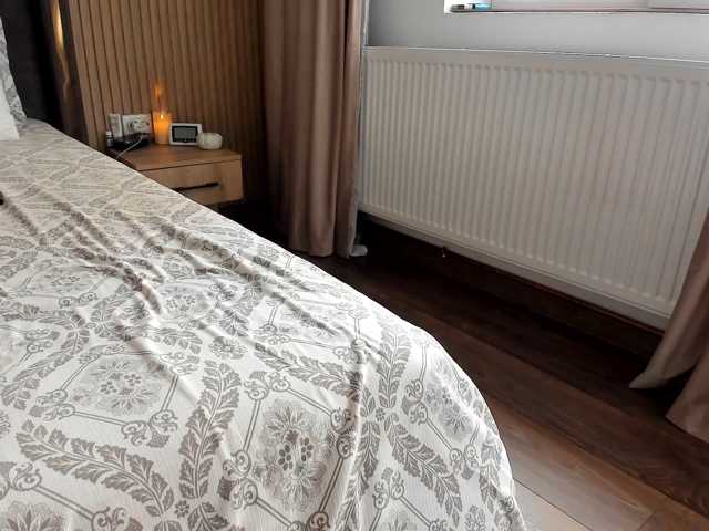 roses-dream live cam on BongaCams