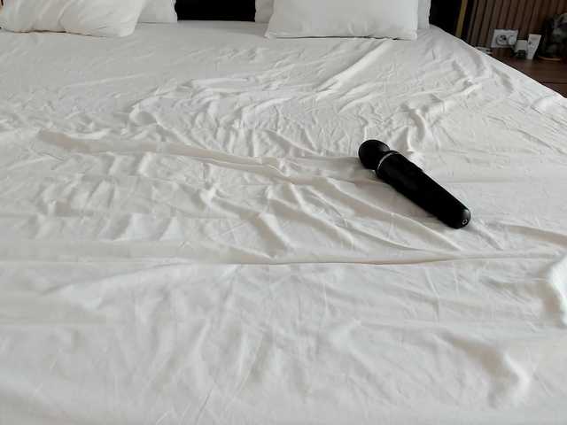 roses-dream live cam on BongaCams