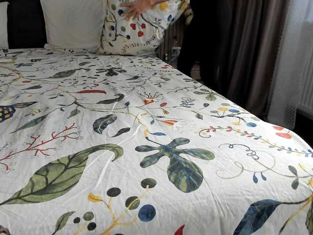roses-dream live cam on BongaCams