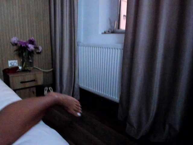 roses-dream live cam on BongaCams