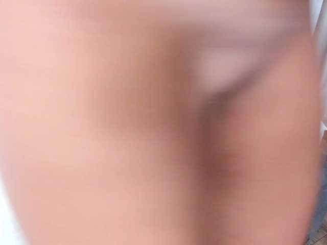roses-dream live cam on BongaCams