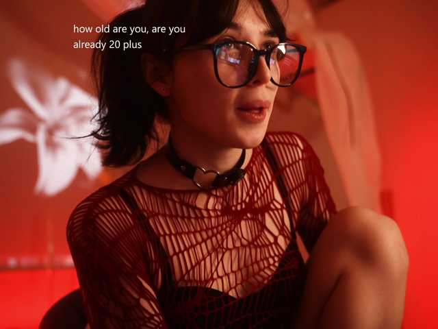 hor-neyJ0zy live cam on BongaCams