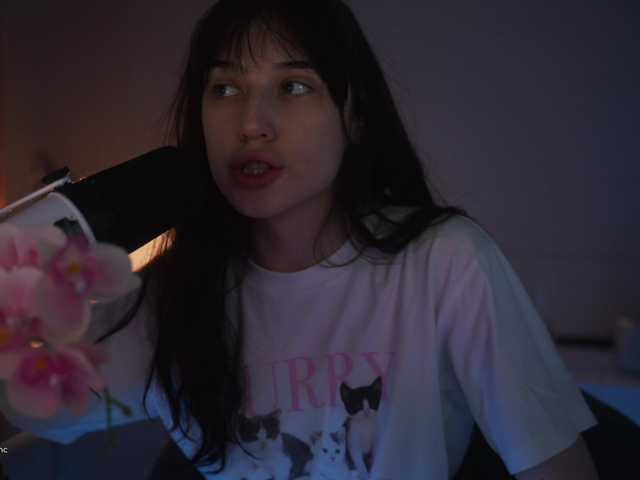 hor-neyJ0zy live cam on BongaCams