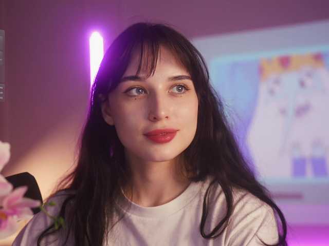 hor-neyJ0zy live cam on BongaCams