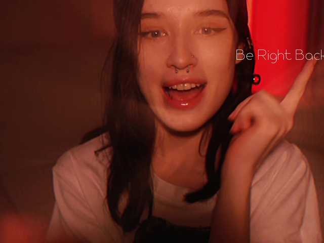 hor-neyJ0zy live cam on BongaCams