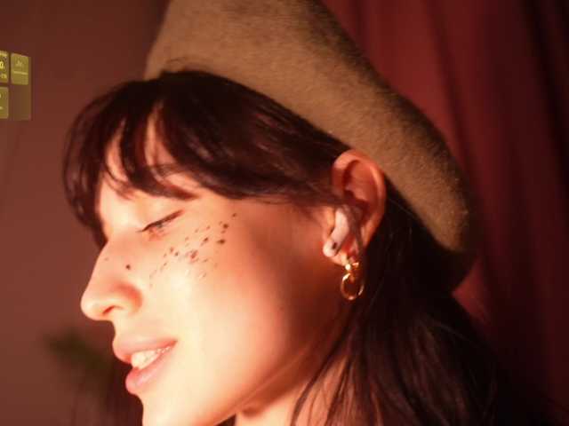 hor-neyJ0zy's BongaCams show and profile