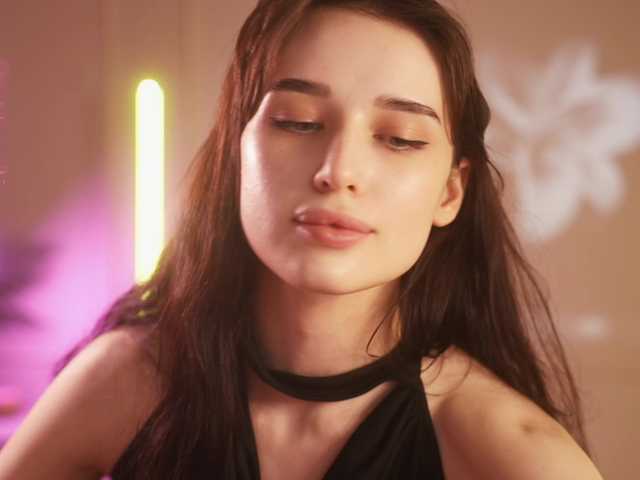 hor-neyJ0zy live cam on BongaCams