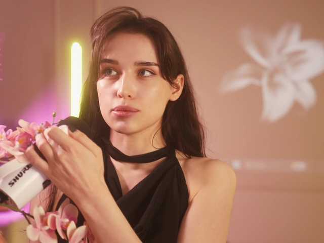 hor-neyJ0zy live cam on BongaCams