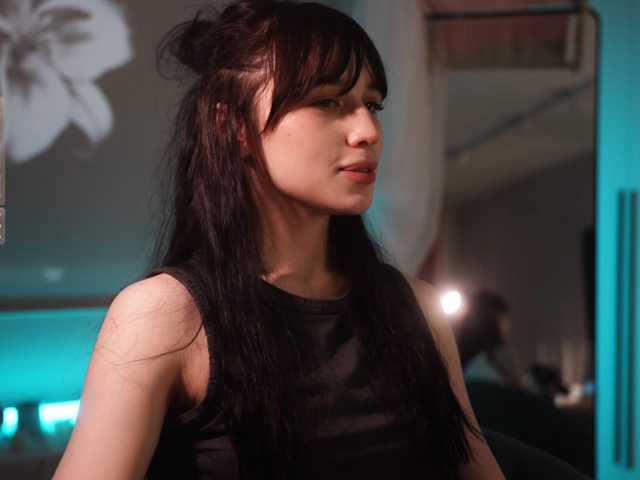 hor-neyJ0zy live cam on BongaCams