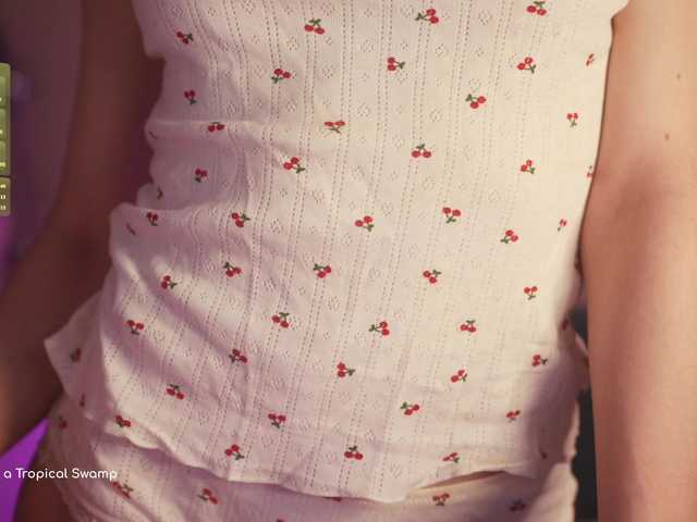 hor-neyJ0zy live cam on BongaCams