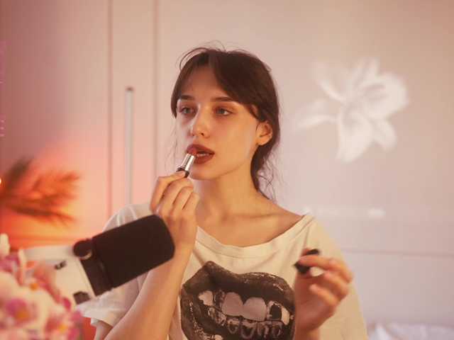 hor-neyJ0zy live cam on BongaCams