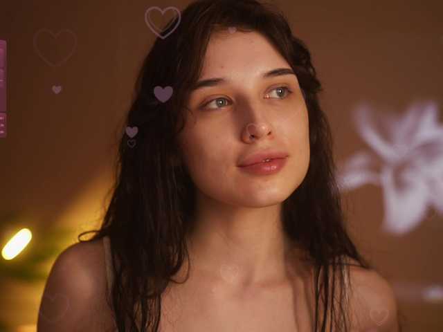 hor-neyJ0zy live cam on BongaCams