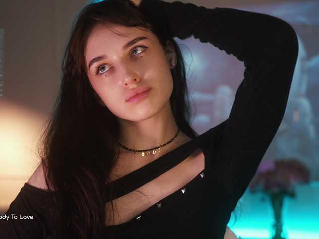 hor-neyJ0zy