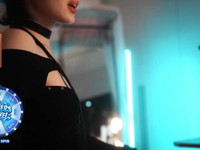 hor-neyJ0zy, en vivo ahora en BongaCams