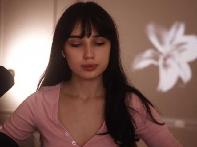 hor-neyJ0zy live cam on BongaCams
