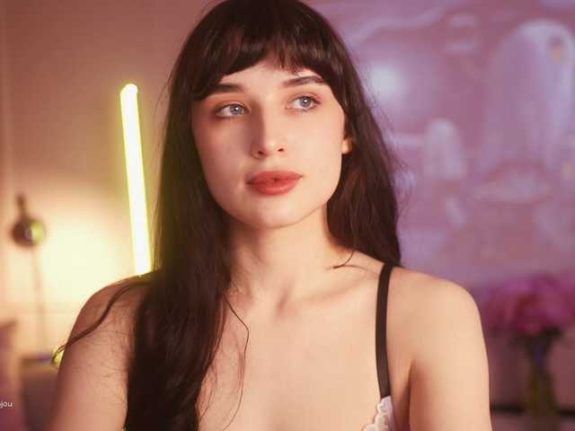 hor-neyJ0zy live cam on BongaCams