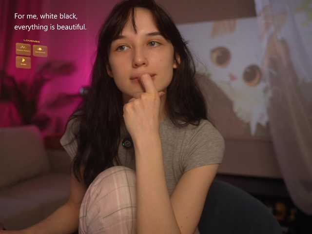  hor-neyJ0zy chat room