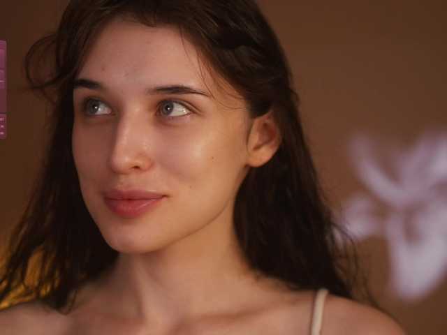 hor-neyJ0zy live cam on BongaCams