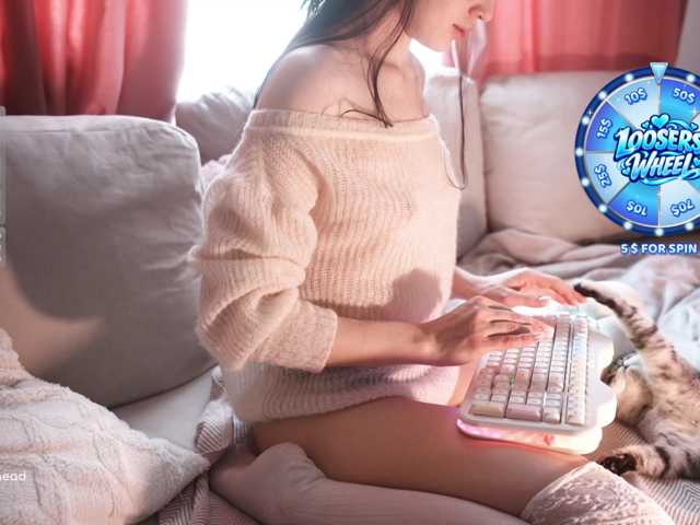 hor-neyJ0zy live cam on BongaCams