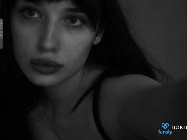 hor-neyJ0zy live cam on BongaCams