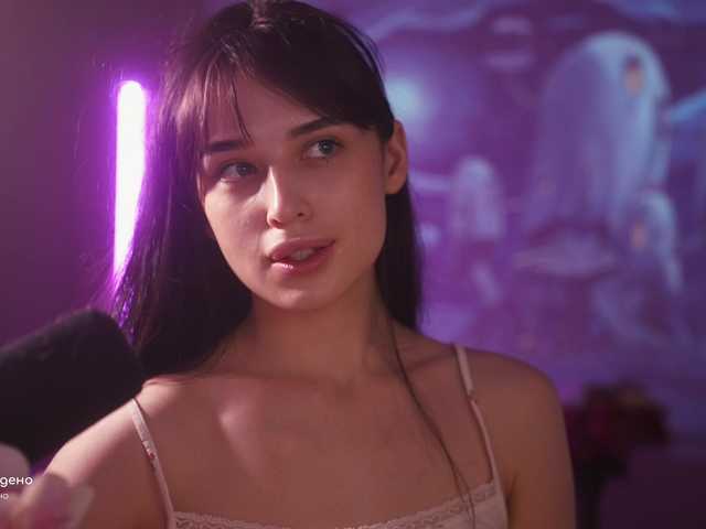 hor-neyJ0zy live cam on BongaCams