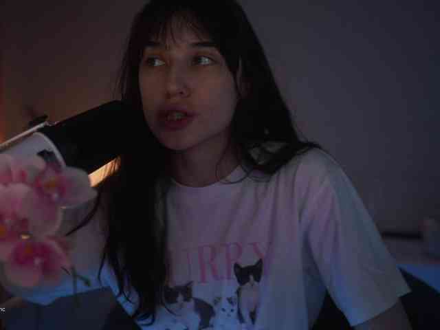 HorneyJozy webcam