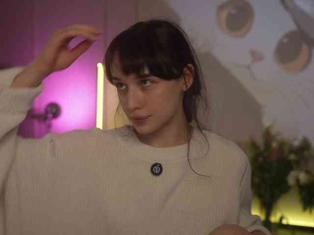 HorneyJozy webcam