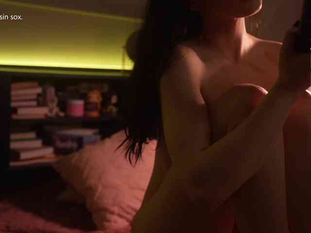 HorneyJozy webcam